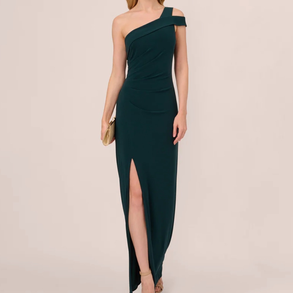 Adrianna Papell ONE SHOULDER COLUMN GOWN WITH CUTOUT SHOULDER IN HUNTER